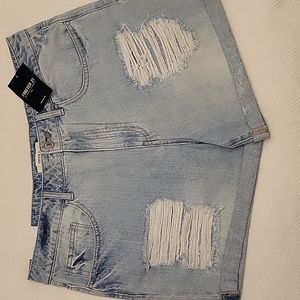 NWT Forever 21 boyfriend shorts size 30" waist